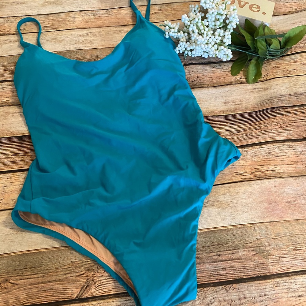 J. Crew Rounded V-Neck One Piece Swimsuit Size 2